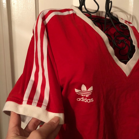 adidas Tops - 90s vintage adidas shirt stripes